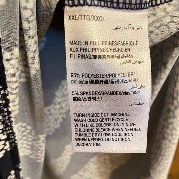 JM Collection Navy and Gold Zebra Print woman’s Top, XXL - Picture 5 of 5